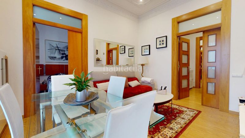 Foto c7bf0fbd-6a79-49d0-83ac-c026a0cb96ea. Pis a Dreta de l´Eixample Barcelona