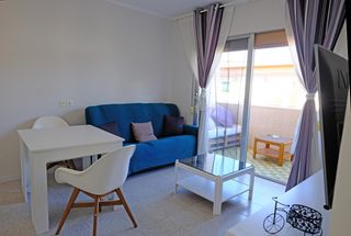 Pis a Besòs - Maresme. Vida urbana a 5 minutos de la playa.encantador piso 3 habitacion