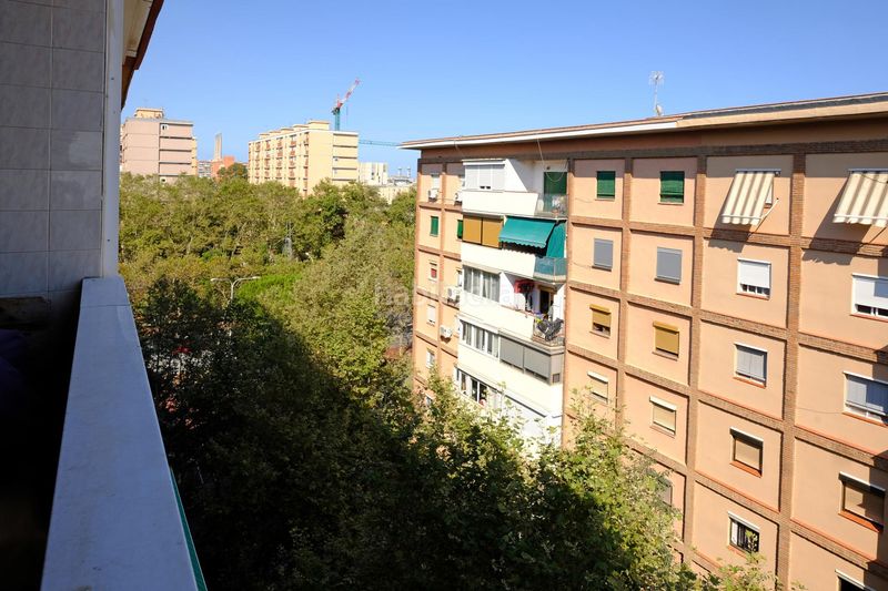 Foto ecda2d37-6dfc-4b1b-af9e-d507c1f346c2. Pis amb calefacció a Besòs - Maresme Barcelona