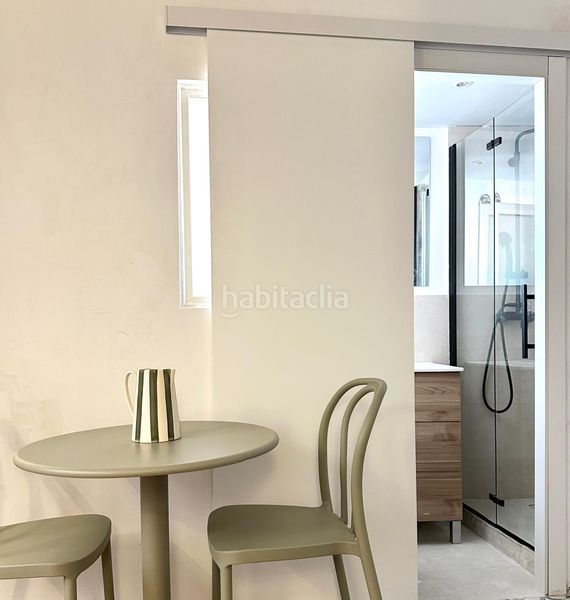 Foto ca7e129d-5506-4a54-b914-3afcbcdc0bc3. Estudi amb calefacció a St. Pere - Sta. Caterina - El Born Barcelona
