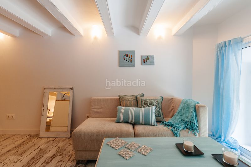 Foto c8101a10-b15b-4cd3-997d-36063336d7a2. Estudi a La Nova Esquerra de l´Eixample Barcelona