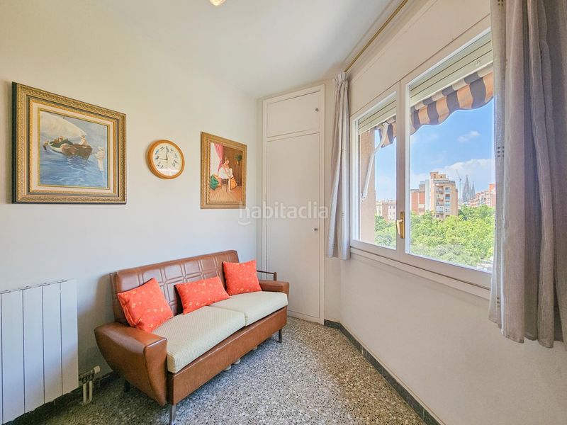 Foto a52a007a-0f3e-46ad-8e87-63de53c5b36f. Pis amb calefacció a El Clot Barcelona