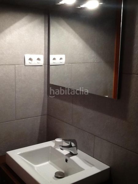 Foto a7801c70-e6bd-459b-aada-0d39011048f6. Pis amb calefacció aparcament a Gelida
