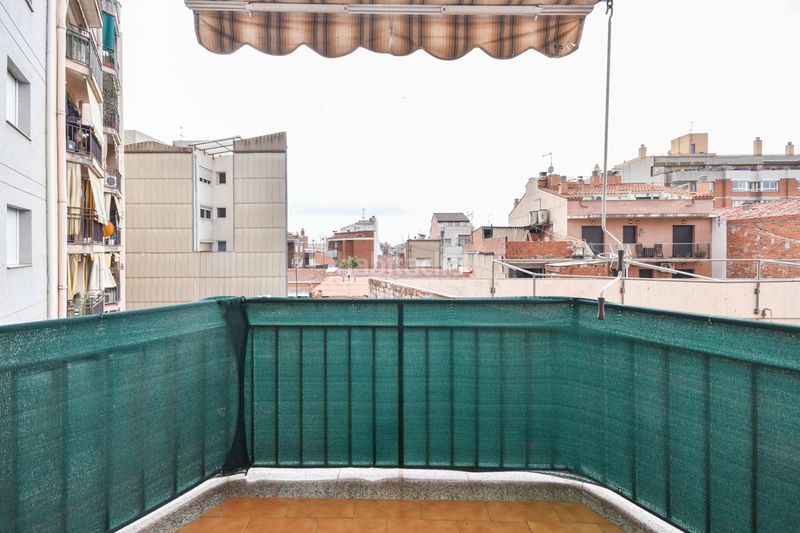 Foto 43f1bab5-8dfe-4ce0-9c59-e7ed070eceb0. Pis amb calefacció a San Pere Terrassa