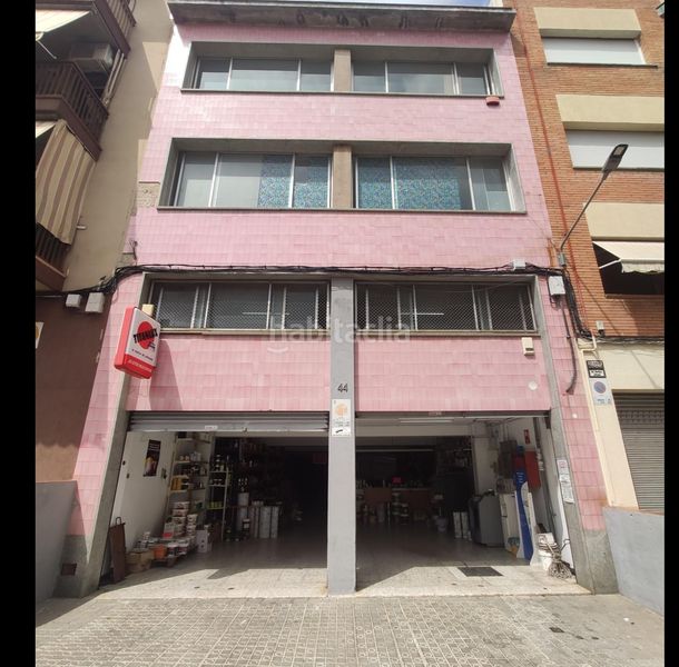 Foto 05e27f50-7a31-48f6-9b66-91affcd057ea. Edifici a Cirera Mataró