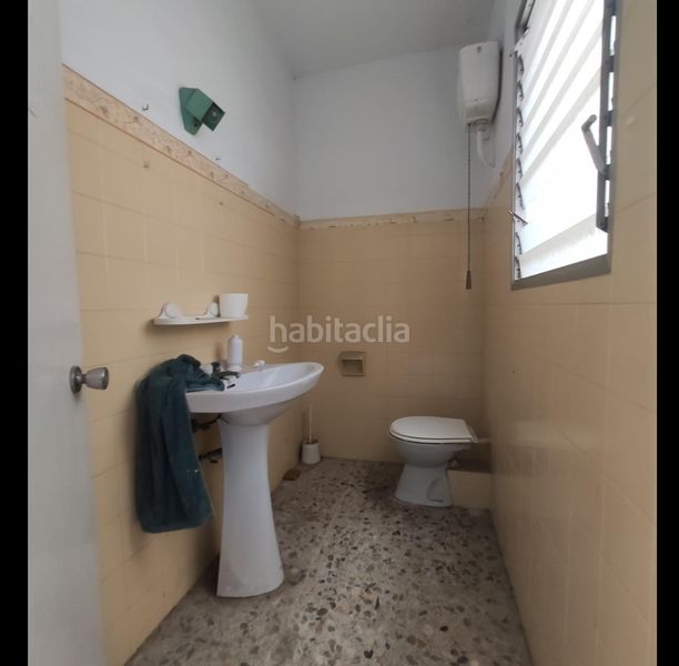 Foto aee52a39-84ef-4265-9e7b-82cb6ea0d07d. Edifici a Cirera Mataró
