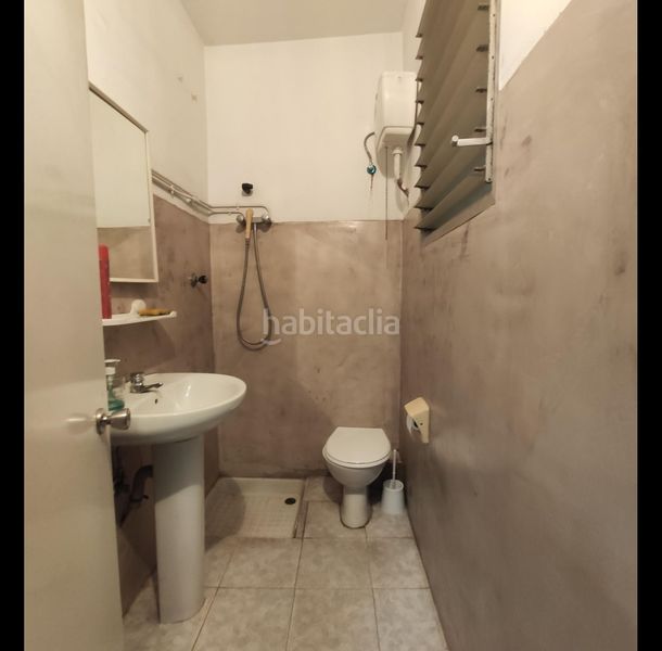 Foto fb4d0e0c-f3a0-468f-bc2b-f5438b627e48. Edifici a Cirera Mataró