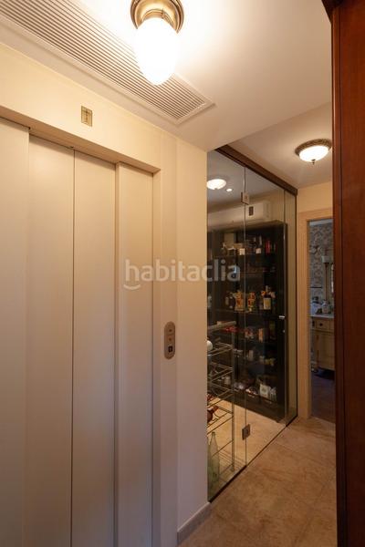 Foto 4aacf62e-2795-4bf3-b0e3-d639f7df6cd7. Chalet avec chauffage parking piscine dans La Fustera Benissa