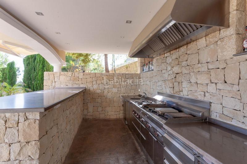 Foto 54e0dea6-ab58-4fd0-a234-51f9a37f0255. Chalet avec chauffage parking piscine dans La Fustera Benissa