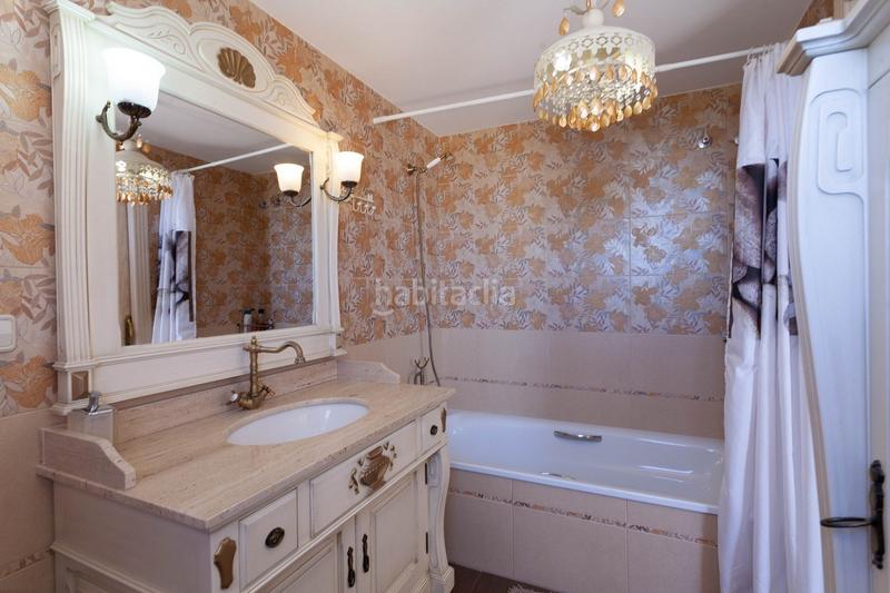 Foto a5fd4540-ccf4-49c2-b893-da249fc7c888. Chalet avec chauffage parking piscine dans La Fustera Benissa