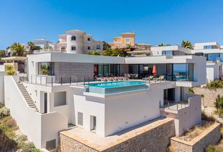 Chalet in Cumbre del Sol