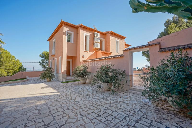 Foto ba7a7c07-de93-4f51-8a08-08406e34d906. Chalet en Oltamar - Cucarres Calp