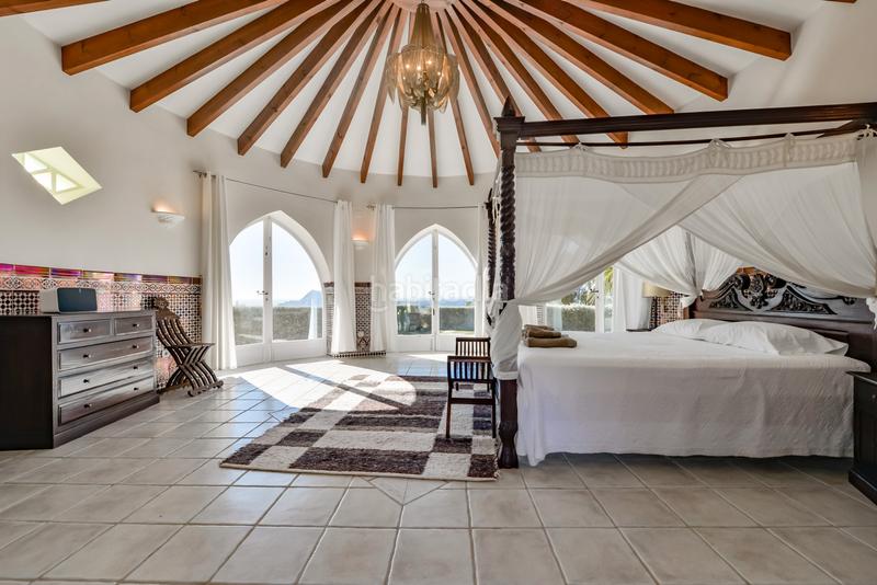 Foto 0cecec41-889d-4877-a18e-2afc1a8b39f7. Chalet with heating pool in Altea hills Altea