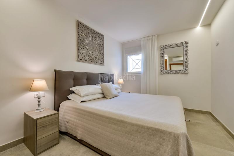 Foto b69d9ced-e769-4402-ada3-d1abb5efd48f. Chalet avec chauffage piscine dans Altea hills Altea