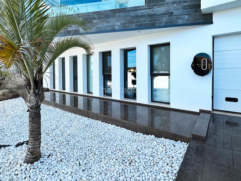 Foto 09e82b41-c66a-416f-a2f3-30cf29a21495. Chalet mit pool in Centro Ciudad Xàbia