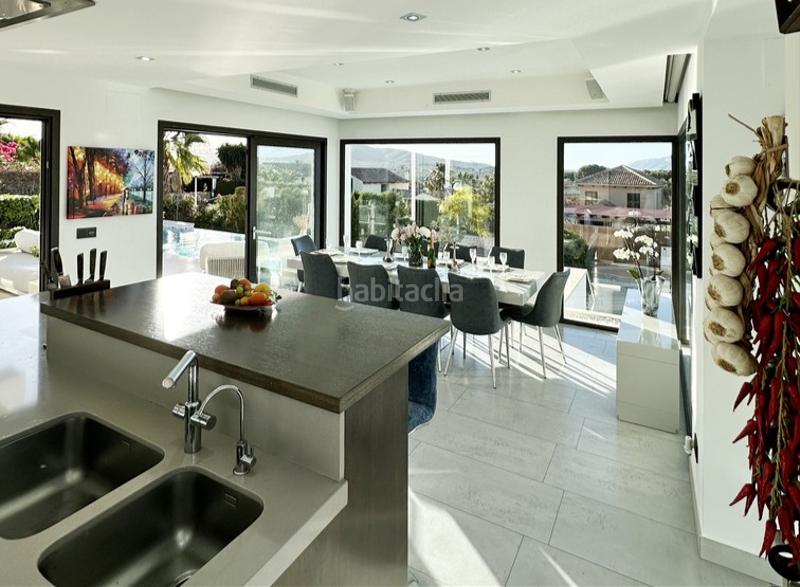 Foto 20464b56-bf7c-4b70-bc64-b3420c4fc7f5. Chalet con piscina in Centro Ciudad Xàbia