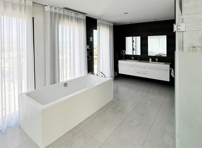 Foto 752f35b5-8b9c-42f1-8161-97611747b117. Xalet amb piscina a Centro Ciudad Xàbia