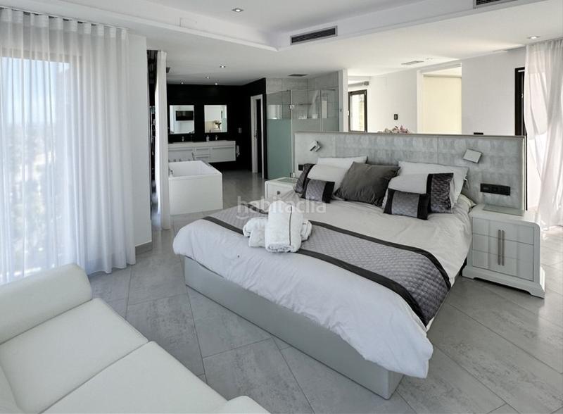 Foto d3fabc6c-e276-4787-8da2-4e936a69cc26. Xalet amb piscina a Centro Ciudad Xàbia