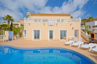 Chalet in Cumbre del Sol