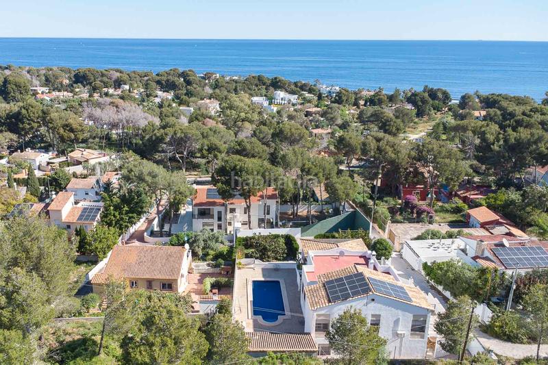 Foto 861a52f9-c934-40f3-a167-40ea5effc339. Chalet mit heizung parking pool in Las Rotas / Les Rotes Dénia