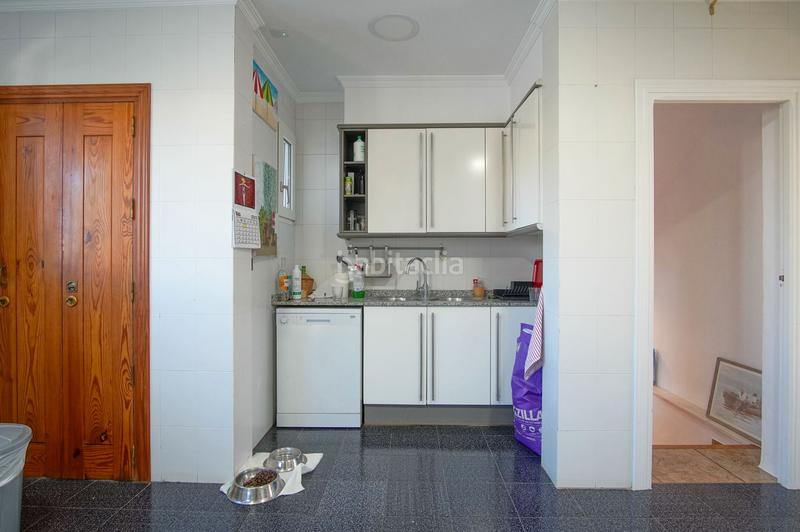 Foto fb7d63f8-e60d-4050-a272-20663c7b3e87. Chalet with heating parking pool in Las Rotas / Les Rotes Dénia