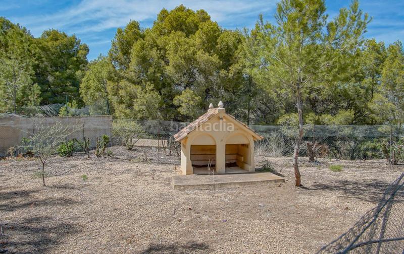 Foto 754d3d5a-bbf8-41d1-a877-b7872182d06e. Chalet with heating parking pool in La Nucia Pueblo Nucia (la)