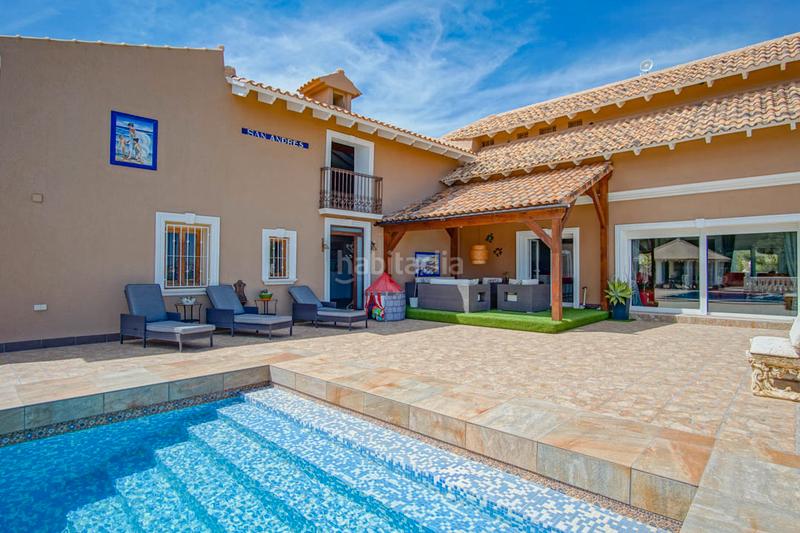 Foto 96ec40a6-09f5-4f7e-b403-a64655bb9101. Chalet with heating parking pool in La Nucia Pueblo Nucia (la)