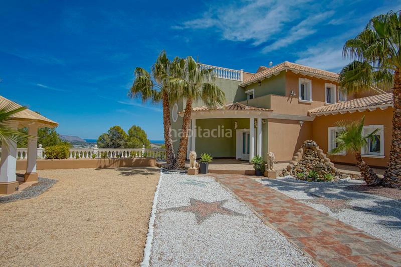 Foto b5f02d74-cec7-4e63-b695-764967ed165d. Chalet con riscaldamento parcheggio piscina in La Nucia Pueblo Nucia (la)