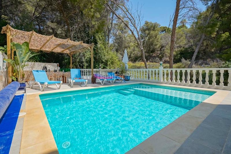 Foto a58c76c5-fc00-43b6-aef5-c6b83c33bcd9. Chalet with heating parking pool in La Viña-Montemar-San Jaime Benissa