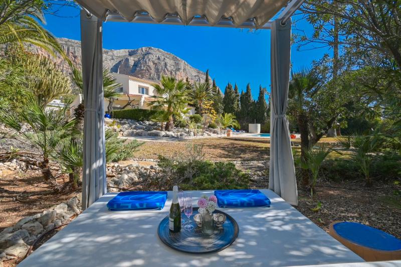 Foto 2093909e-eb7b-4158-96a7-3d7b4e073071. Chalet mit heizung parking pool in Montgó - Ermita Xàbia