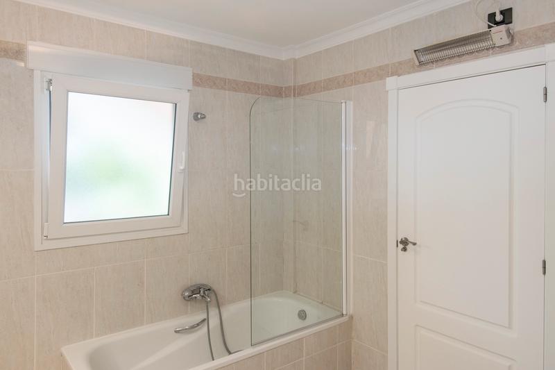 Foto d80f2cd1-0238-4abe-9e7e-2c4c00472a5e. Etagenwohnung mit heizung pool in Cala Advocat-Baladrar Benissa