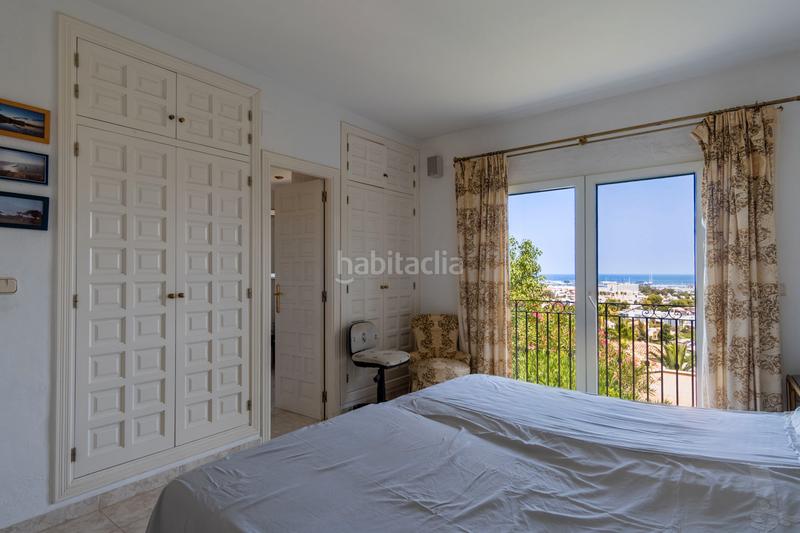 Foto d8ba407a-62ce-4a76-92cc-a278dbac9d3b. Chalet en El Montgó Dénia