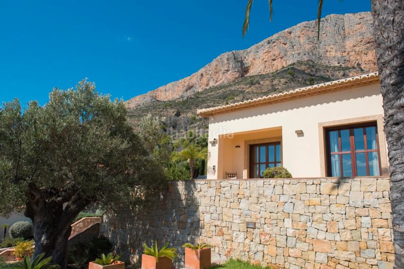 Foto 72d87988-2a90-420a-9c8e-d9855842566b. Chalet avec chauffage parking piscine dans Montgó - Ermita Xàbia