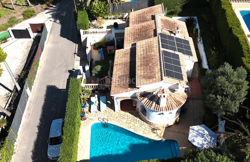 Foto c1c52317-b466-4cda-a4e7-4102750e7899. Chalet with pool in Centro Ciudad Xàbia