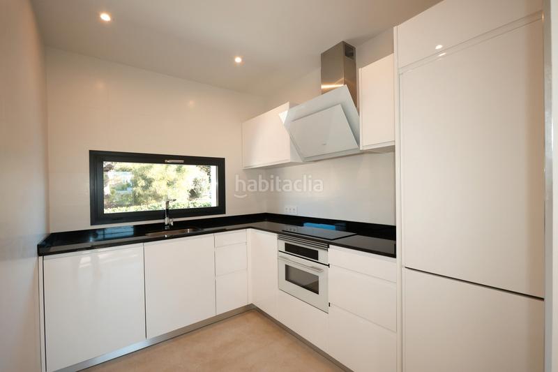 Foto 85aae20e-4306-4373-8936-a496835c32f7. Chalet avec chauffage parking piscine dans Carrió - La Merced - Los Pinos Calp