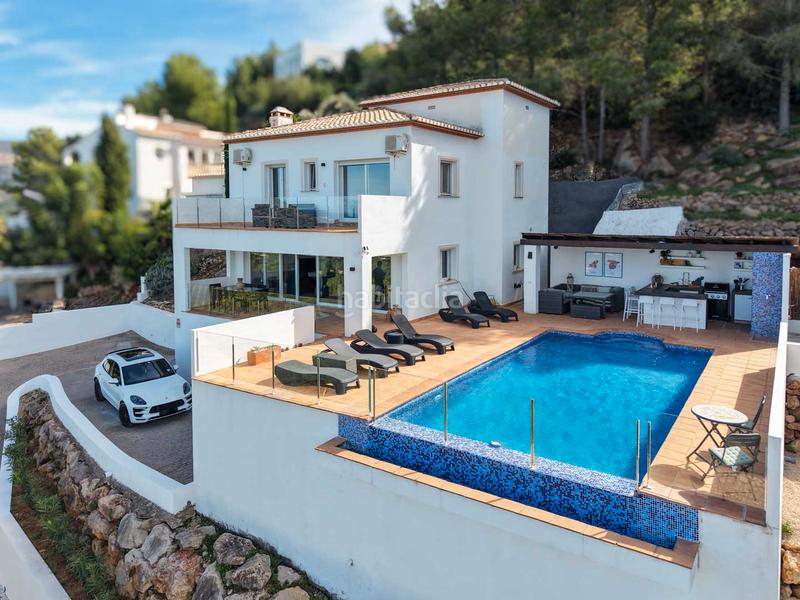 Foto 55524041-063a-47f8-bc02-e86ca70052ed. Chalet avec parking piscine dans Pedreguer