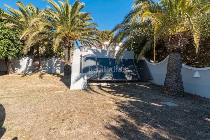 Foto d50461d4-5e67-44fd-bf75-bc448248f7bc. Chalet en Cala Advocat-Baladrar Benissa