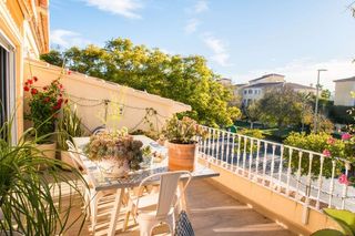 Piccolo appartamento in Centro Ciudad. Apartamento en venta en jávea, puerto con amplia terraza y parki