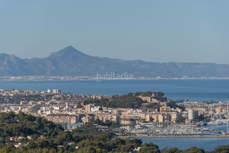 Foto eba224b8-a802-4963-8c33-a7154fe48a12. Xalet amb piscina a Centro Urbano Dénia
