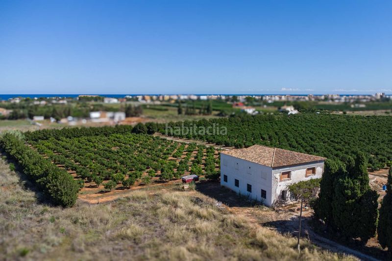 Foto 0435b006-4443-44b3-9623-fcd8f251f854. Xalet a Centro Urbano Dénia