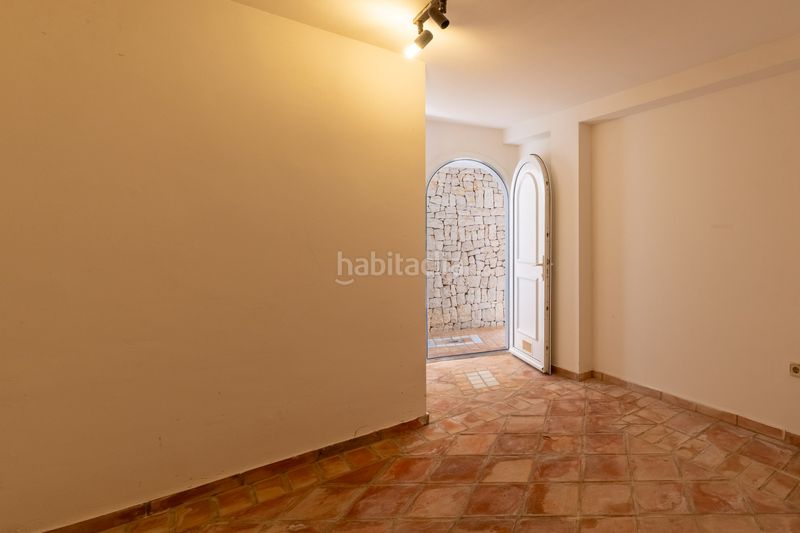 Foto b39f3878-7c71-4b02-b0a1-1a6b7ea08134. Xalet amb aparcament piscina a Benissa pueblo Benissa