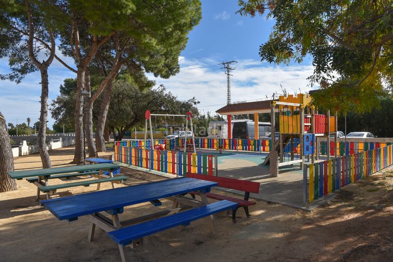 Foto b2923fb9-c64e-4787-8fd7-f9577dfe55e3. Duplex con piscina in Poblets (els)