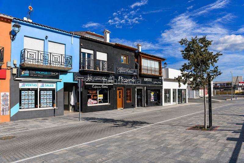 Foto f84564be-e557-4251-862b-f7ce73ea3d87. Duplex con piscina in Poblets (els)