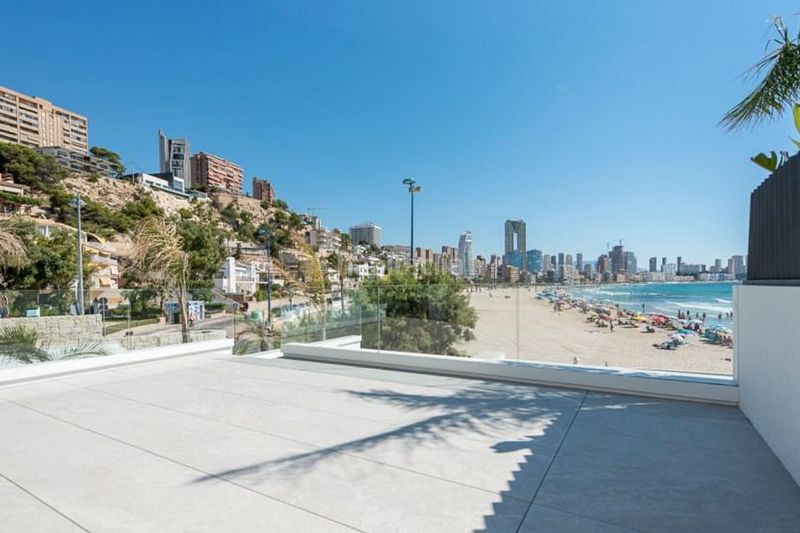 Foto 9f48101c-d4a9-4c9d-9d58-0db681a94868. Apartament amb calefacció aparcament piscina a Centro Urbano Benidorm
