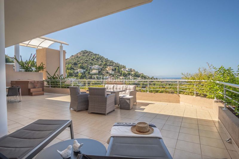 Foto 21d02823-7e35-4415-80a5-3bab1cad0674. Apartament amb piscina a Centro Pedreguer