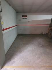 Autoparkplatz in Ponent - Set Camins. Prking av. balmes, zona roures