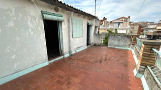 Casa a Poble Sec. Casa en el b.poble sec de igualada  zona parque del xipreret