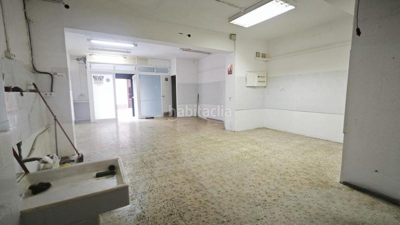 Foto dfb3bc04-71f1-4dee-807a-a603644c03ef. Business premise in carrer de salinas 10 in Vila de Gràcia Barcelona