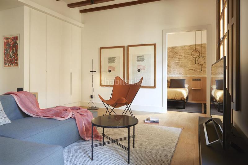 Foto bf5b11df-a18d-4172-a3a5-d5e3d1ac3e54. Piso en carrer dels banys nous 14 totalmente reformado 93 m2!! en Barcelona