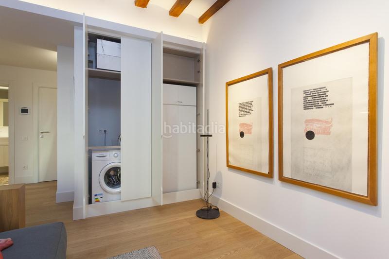 Foto cfe4d55b-be7a-4d20-af11-ef1ce2a45099. Piso en carrer dels banys nous 14 totalmente reformado 93 m2!! en Barcelona